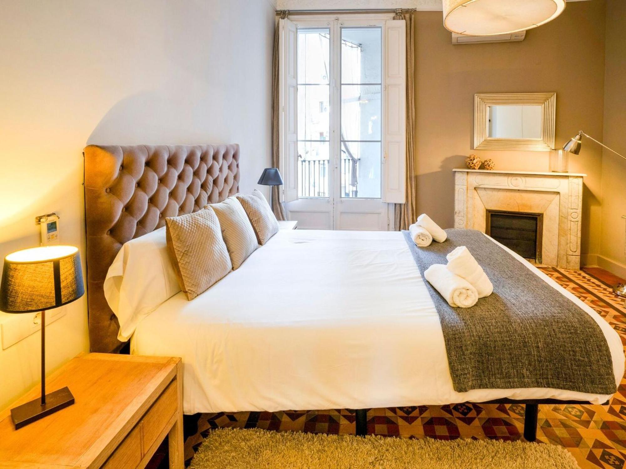 Luxurious For 9 People Recently Renovated In The Center Of Villa